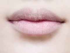 <b>教你如何从唇色看出身体健康状态</b>