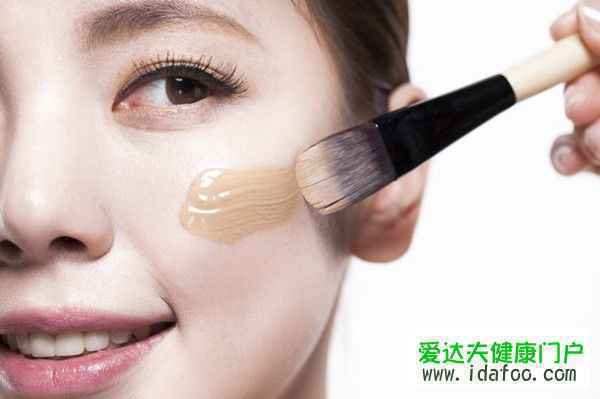 完美妆容