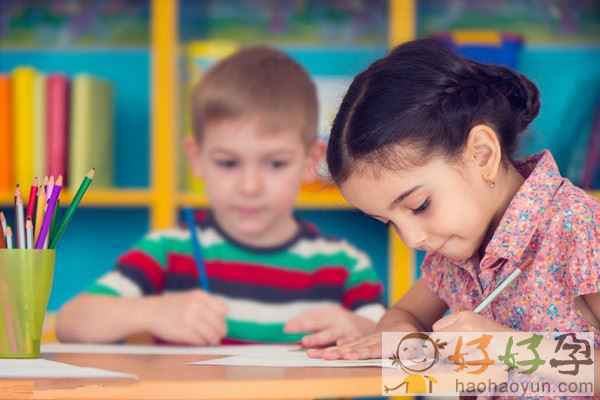 孩子上课注意力不集中 最简单有效的方法提高孩子注意力