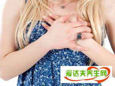 乳房刺痛