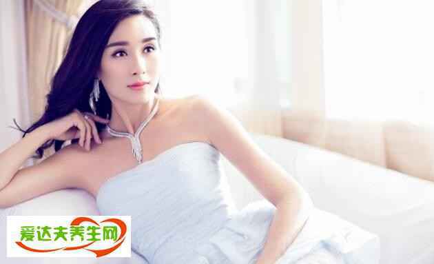 杨恭如浴室