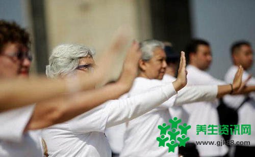 中医养生秋季养生9月精神调养注意控制情绪养阴